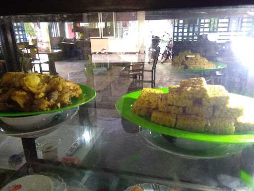 Warung Nasgor Cak Eko 5