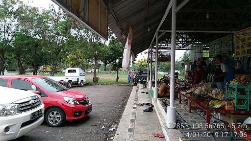 Warung Makan Nok Nayla 3