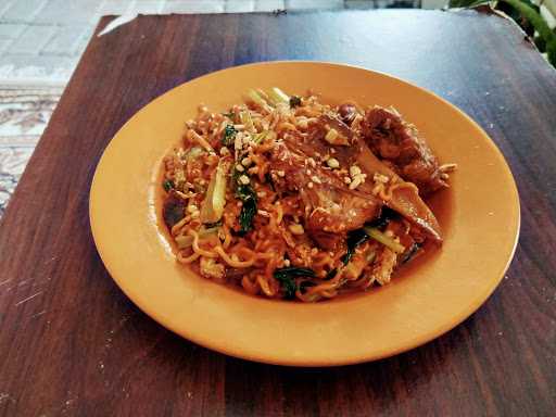 Kedai Mie Malik Lobunta 2