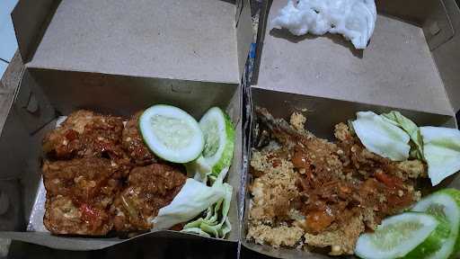 Mie Ayam Baso Mutiara Solo Bandengan 2