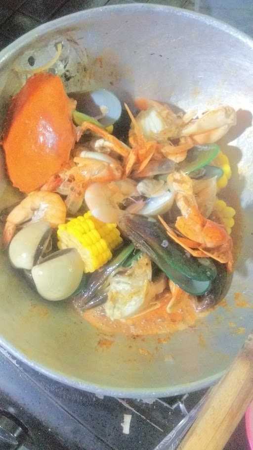 Bakaran & Seafood Rindam 7