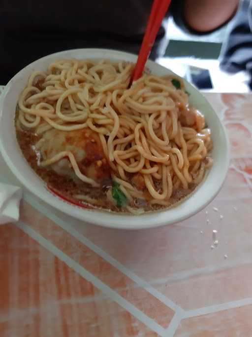 Bakso Tenis & Mie Ayam Kinasih 5