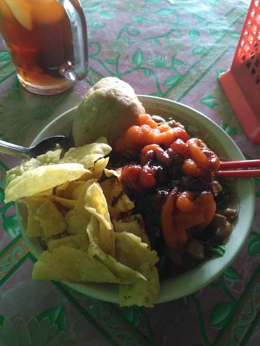 Bakso Tenis & Mie Ayam Kinasih 2