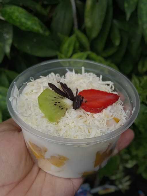 Buah Dan Salad Azimah 6