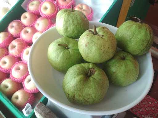 Buah Dan Salad Azimah 9