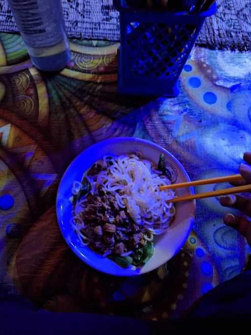 Mie Ayam Malam Pak Yas 1