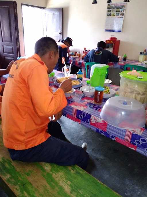 Mie Ayam & Soto Mbak Timah 4