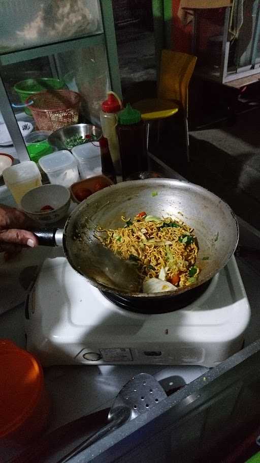 Nasi Goreng & Bakmi Jawa 1