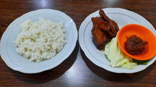 Warung Makan Ayam Pak Yadi 10