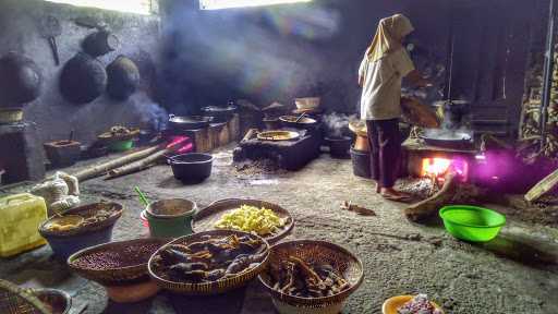 Warung Makan Purnama 9