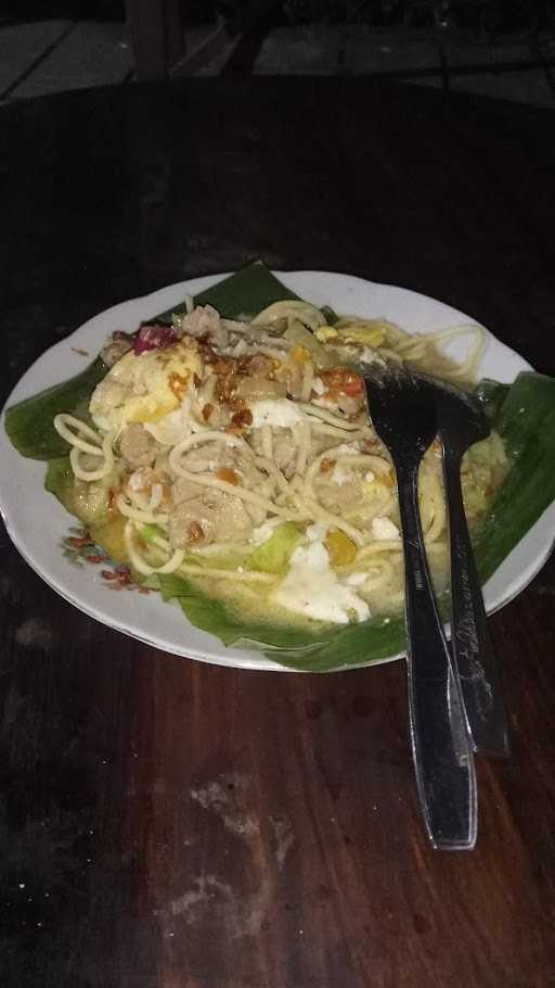 Warung Nasi Goreng Pak Gembil 3