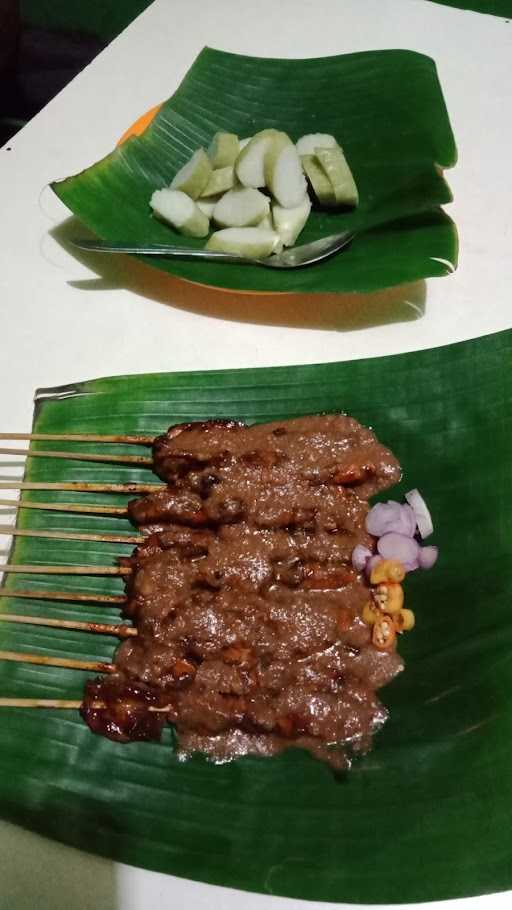 Warung Sate Ayam H.Umar 1