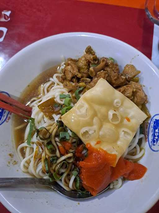 Bakso & Mie Ayam Trio Wonogiri 4