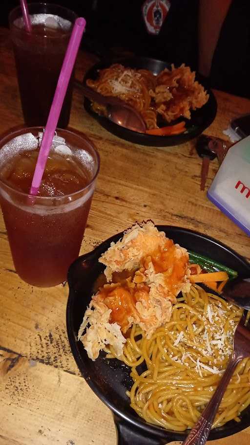 Choky Spaghetti & Milk Tea 6