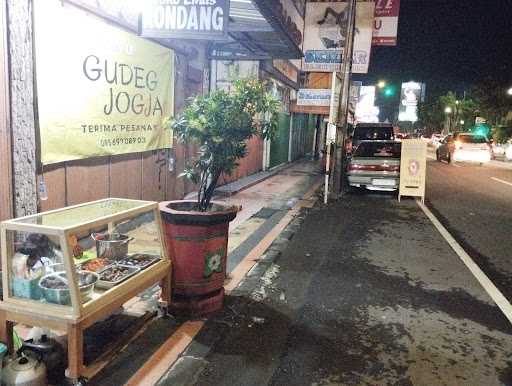 Gudeg Jogja Yu Gono 7