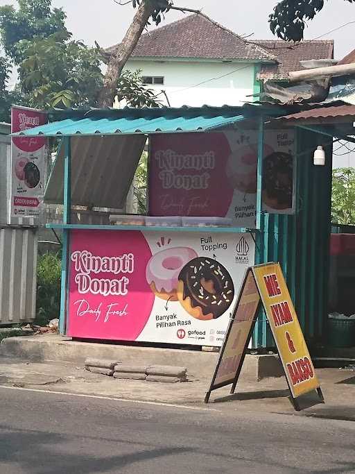 Kinanti Donat 8