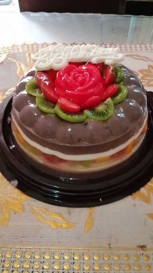 Pringasri Es Krim Dan Salad Buah 7