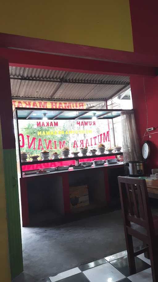 Rumah Makan Mutiara Minang 6