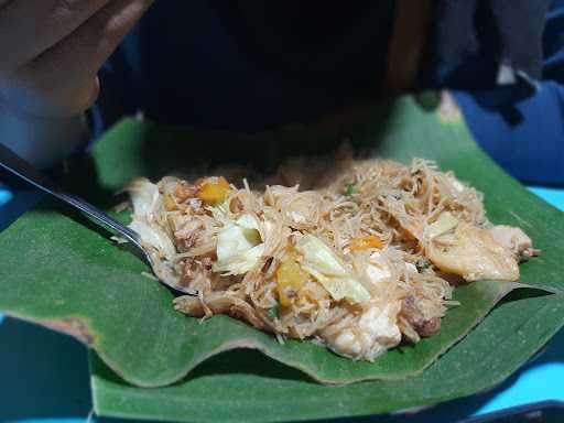 Warung Bakmi Dan Nasi Goreng Kunanti 2