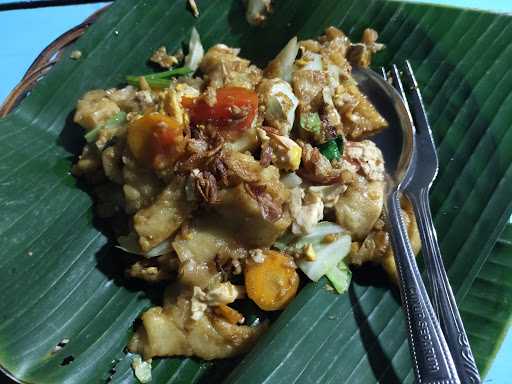 Warung Bakmi Dan Nasi Goreng Kunanti 10