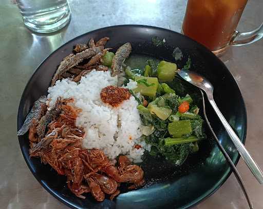 Warung Makan Bu Darmo 9