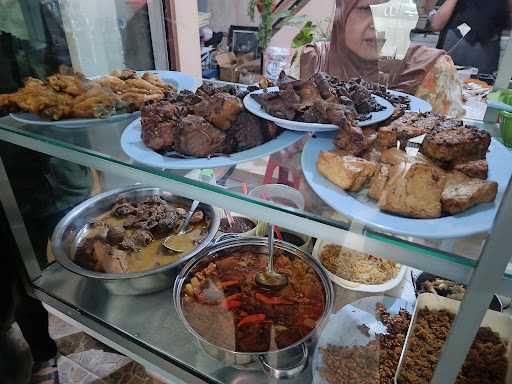 Warung Makan Gudeg Bu Santi 8