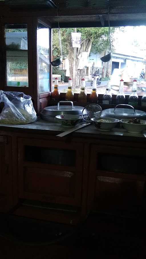 Warung Mie Ayam Bakso Dan Kupat Tahu 2