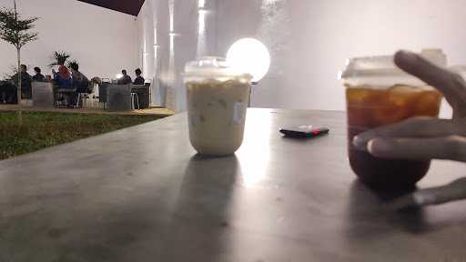 Vf.Coffee Bekasi 7