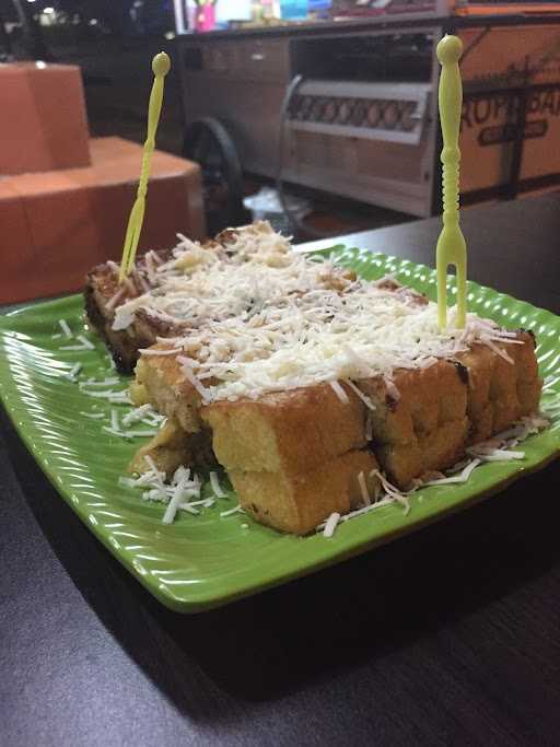 Kedai Roti Bakar Hardi 2