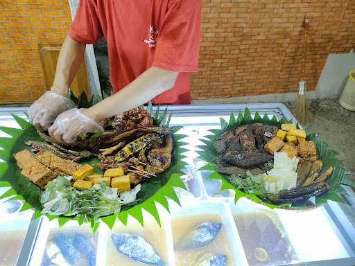 Angkringan Mie Asem Jaya 4