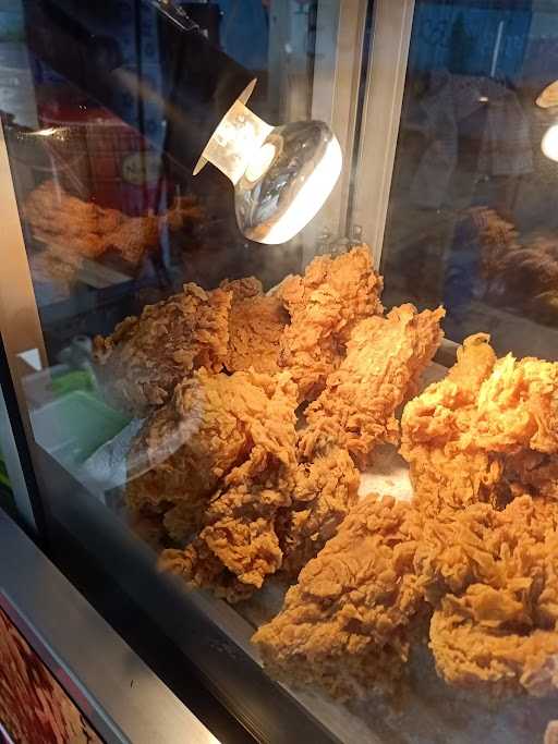 Magu Magu Fried Chicken Bekasi 2