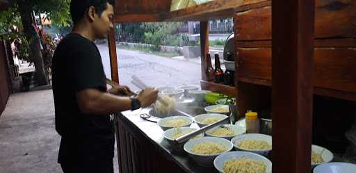 Mie Keriting Karso 10