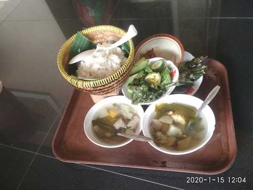 Rumah Makan Baba Abir/Jenong 5