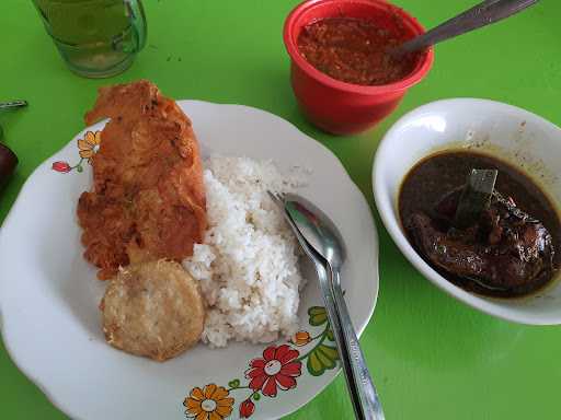 Rumah Makan Hijau 1