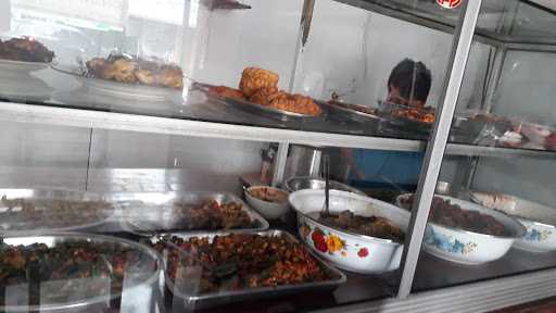 Warung Makan Lek Nur, Nasi Gudeg & Ayam Bakar 9