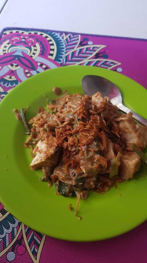 Lotek Dan Ayam Bakar Bu Mimi 2