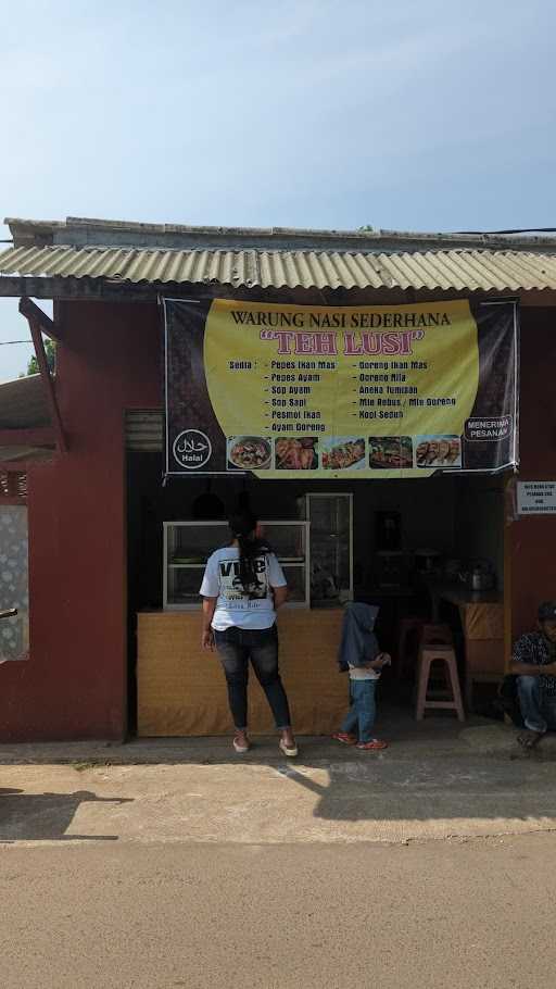 Warung Nasi Teh Lusi 5