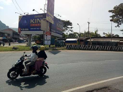 Warung Pengkolan 9