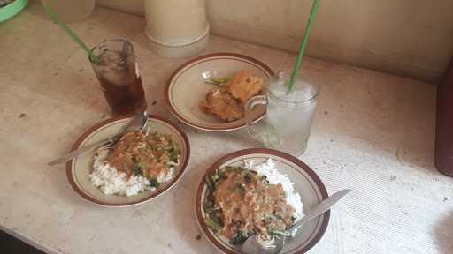 Warung Makan Mak Kam 1