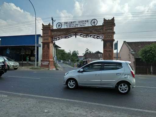 Warung Makan Sni 7