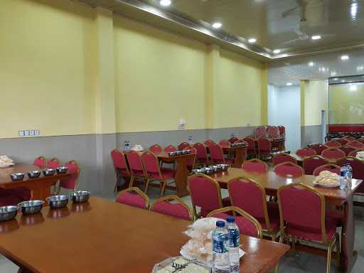 Rumah Makan Ampera Daun Mas 7