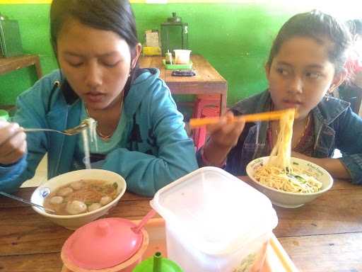 Bakso & Mie Ayam Citra Wonogiri 7