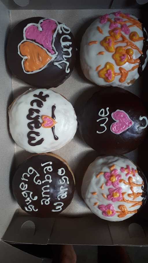 Memo Donat & Bakery 8