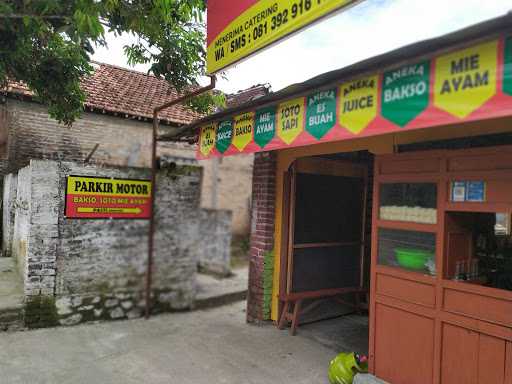 Mie Ayam, Bakso, & Soto Pasti Marem 8