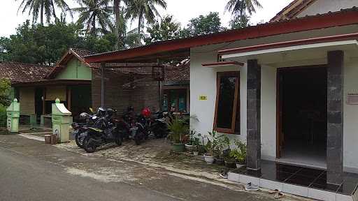 Nawangsari Bakery 10