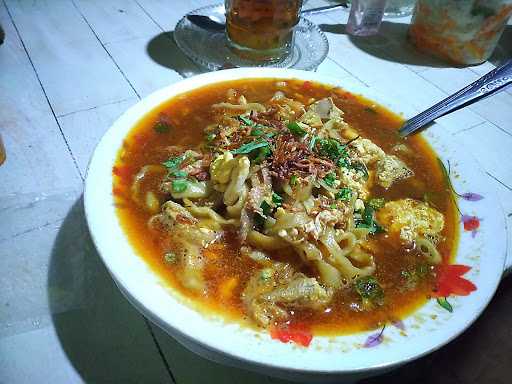 Warung Bakmi Prasojo Pak Hari 9