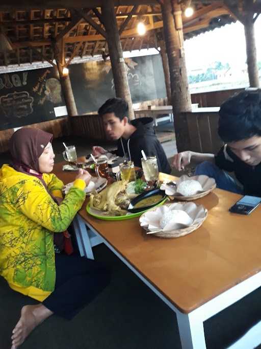 Warung Makan Iwak Progo 2