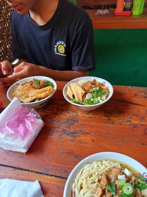 Warung Mie Ayam & Bakso Pak Sronto 1