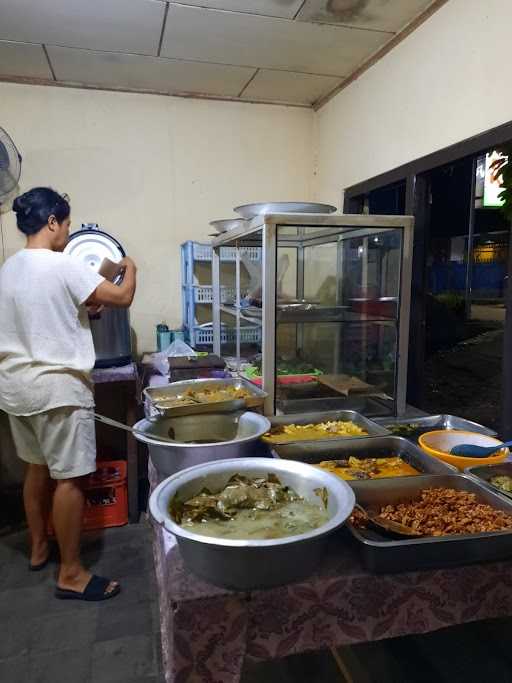 Nasi Babi Mek Soro 9