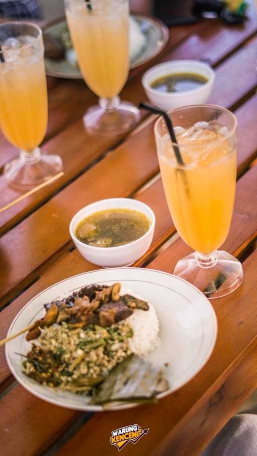 Nasi Babi Warung Kenceng 1